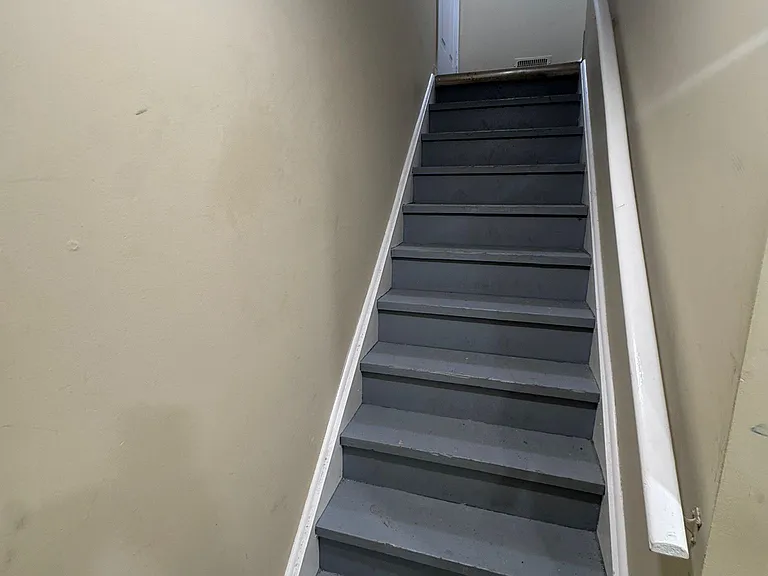 140 Cadillac Cres #BASEMENT — Photo 3