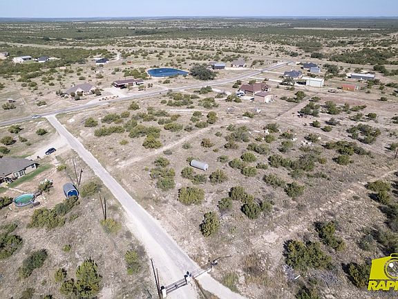 4th image of 16920 Caballo Blanco Ln #28