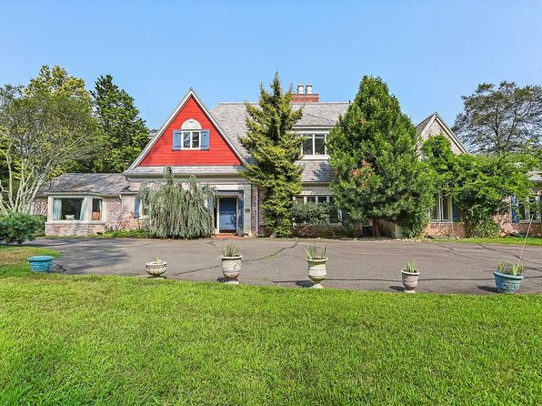 37A Green Acre Ln