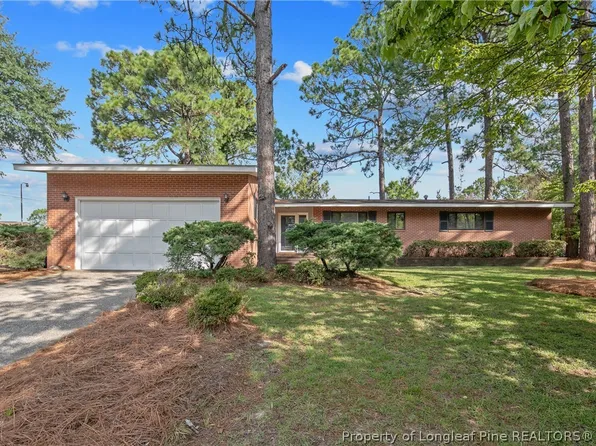 2522 Elmhurst Dr, Fayetteville, NC 28304