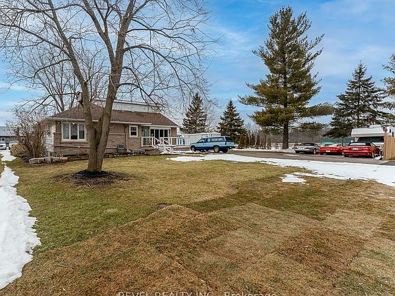 4th image of 1407 Kottmeier Rd