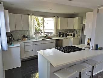 5th image of 12701 Rubens Ave