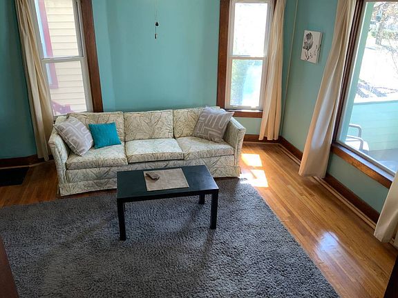 3rd image of 521 1/2 S Albany St #1