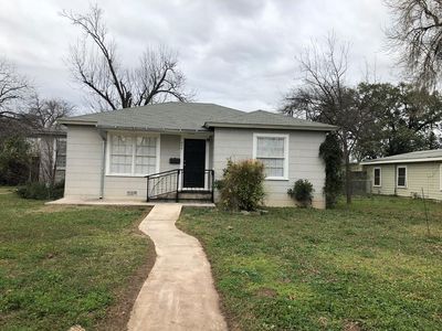 228 Minter St, Uvalde, TX, 78801