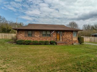 101 Carolina Cir, Lincolnton, NC 28092