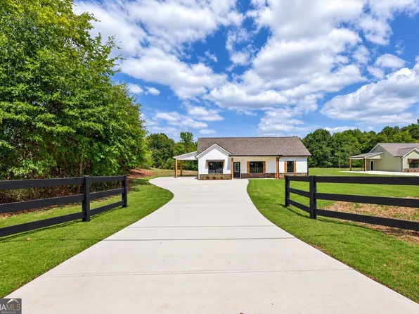 65 Wieuca Way, Cedartown, GA 30125