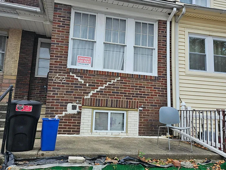622 E Godfrey Ave #1 — Photo 1