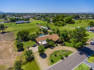 2225 E Vaughn Ave, Gilbert, AZ 85234