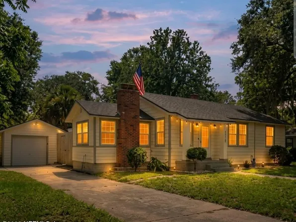 9049 JACKSON Avenue, Jacksonville, FL 32208
