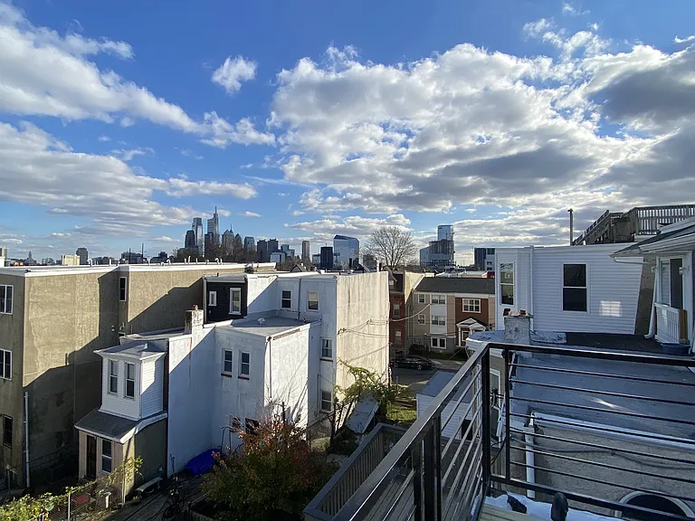 655 N 33rd St #2 — Photo 36