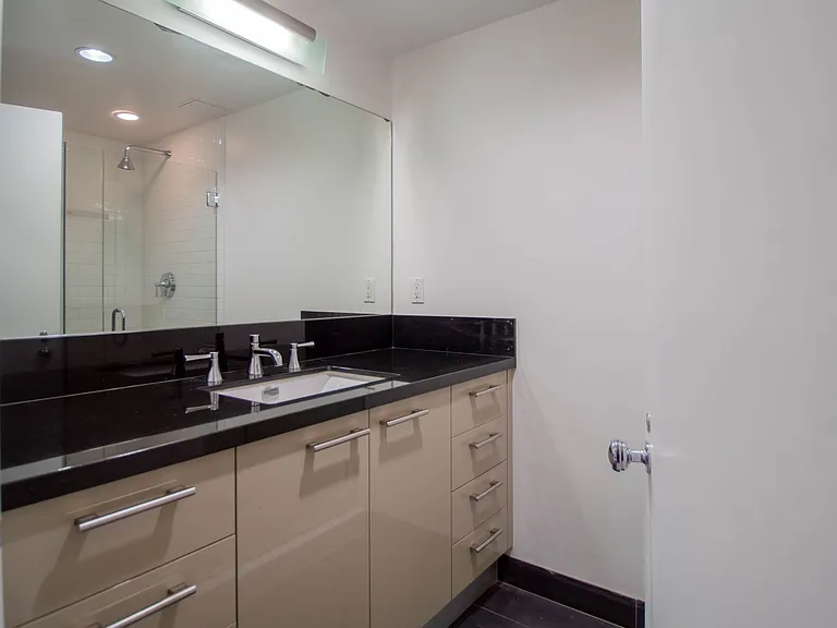 416 S Spring St #205 — Photo 10