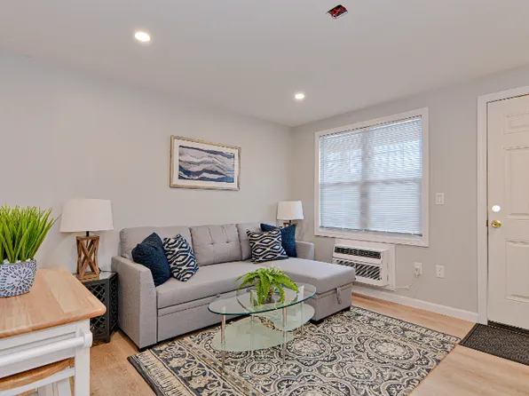 528 Ocean Blvd #16, Hampton, NH 03842