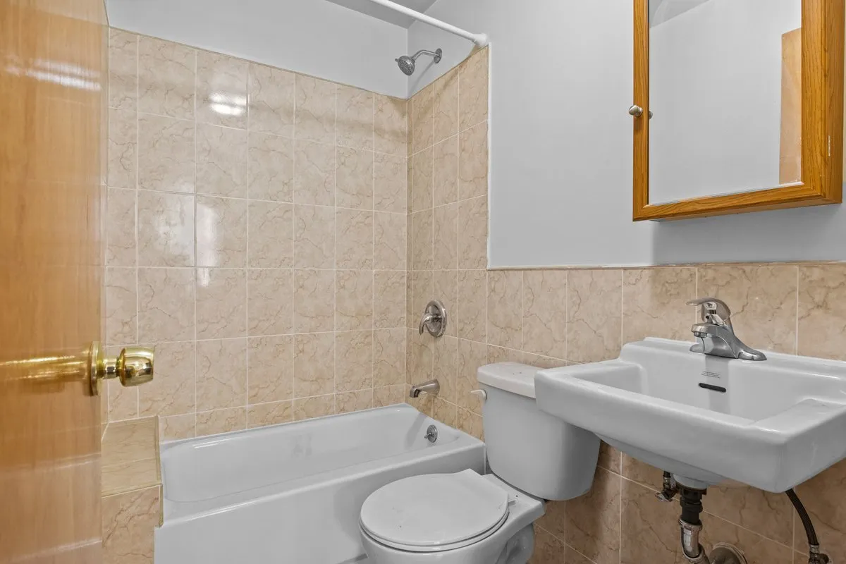 536 Clinton Avenue #2 in Clinton Hill, Brooklyn | StreetEasy
