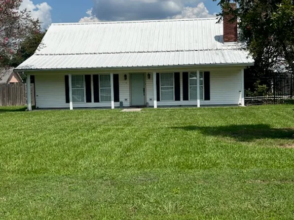 1051 Jeanne St, Breaux Bridge, LA 70517