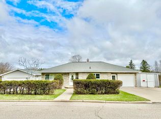 1091 Forest St, Niagara, WI 54151