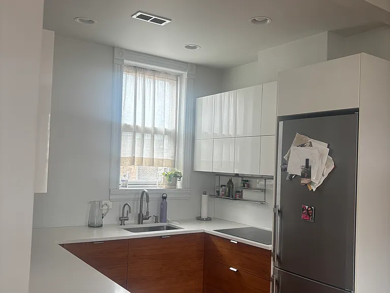 1143 N Damen Ave #3 — Photo 5