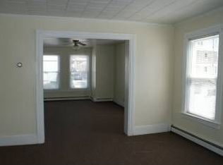 81 Grand St APT 2, Woonsocket, RI 02895