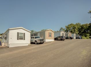21 Coachlight Trailer Park, Glen Carbon, IL
