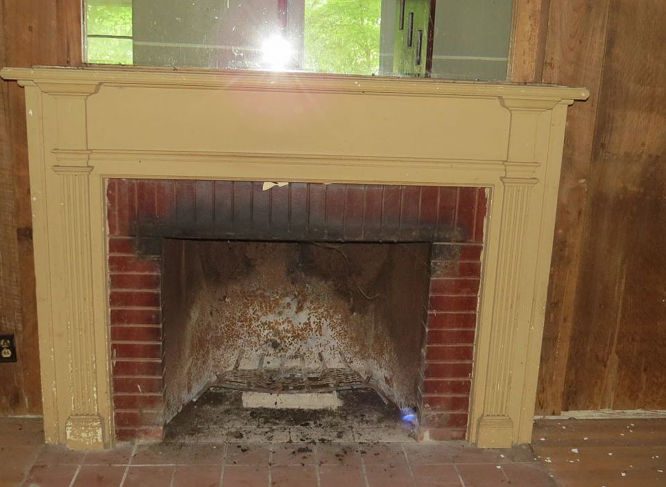 2nd image of 307 Lee Ave