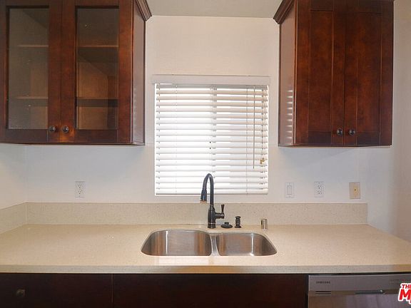 5th image of 1559 S Armacost Ave #201