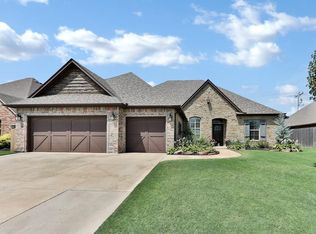 16001 James Thomas Ct, Edmond, OK 73013