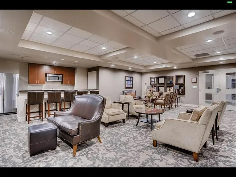565 Peachtree St NE #1104 — Photo 18