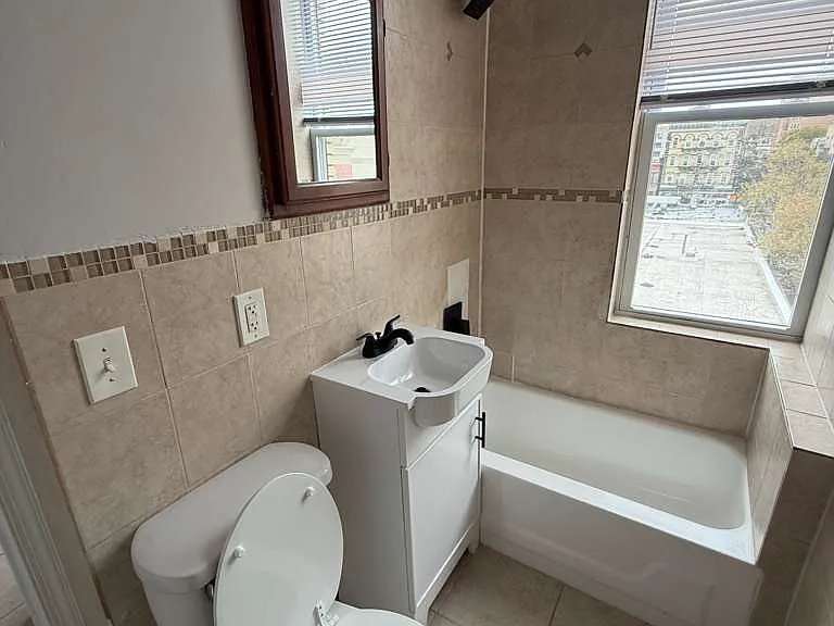 6120 Monroe Pl #17AA — Photo 7