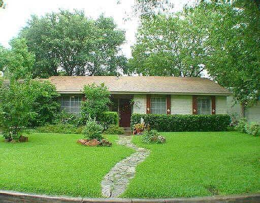 1st image of 3735 BRIARHILL DR