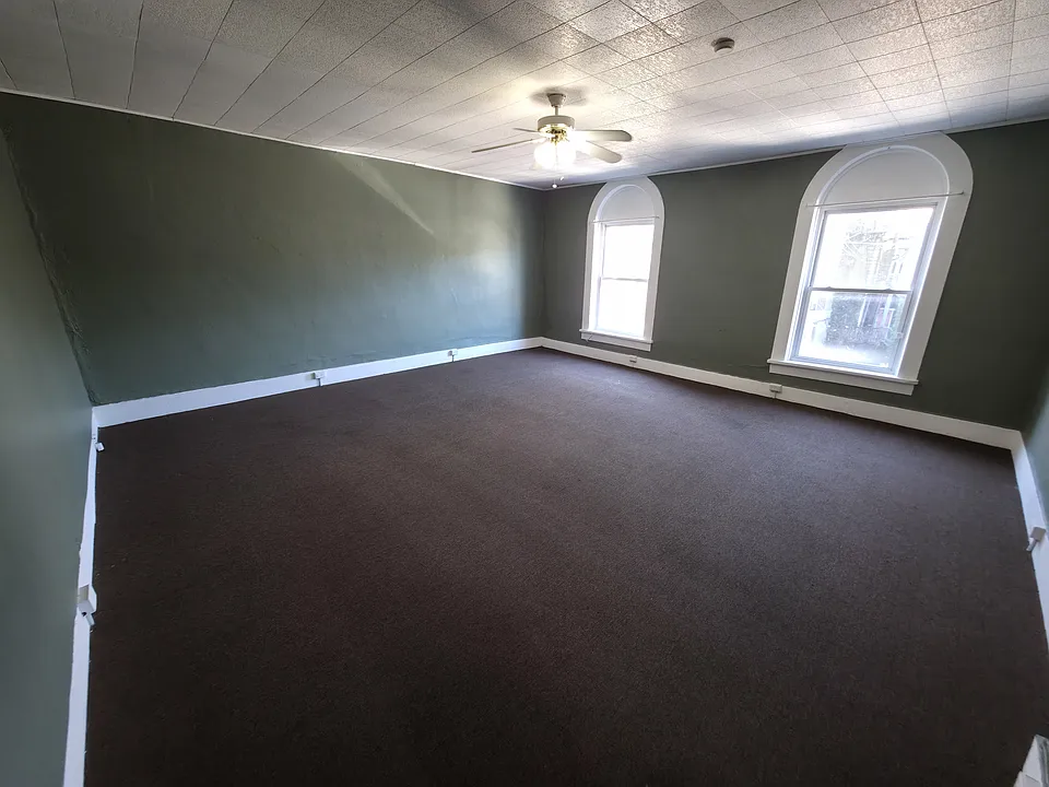 11 Bridge St #6