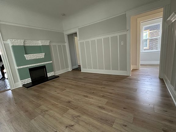 4th image of 243 Oakland Ave #A