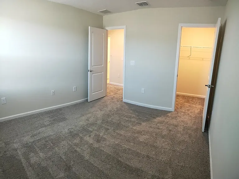 2926 Black Birch Dr — Photo 33