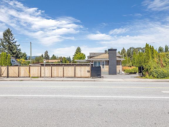 3rd image of 2715 Coast Meridian Rd
