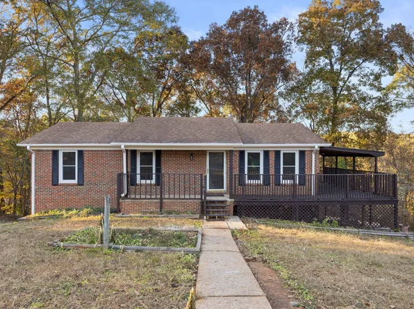 927 Vista Cir, Tuscumbia, AL 35674