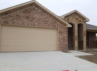 1301 Platte Ct, Midlothian, TX 76065
