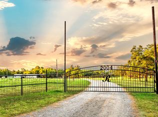 2004 Flowing Wells Rd, Pottsboro, TX 75076