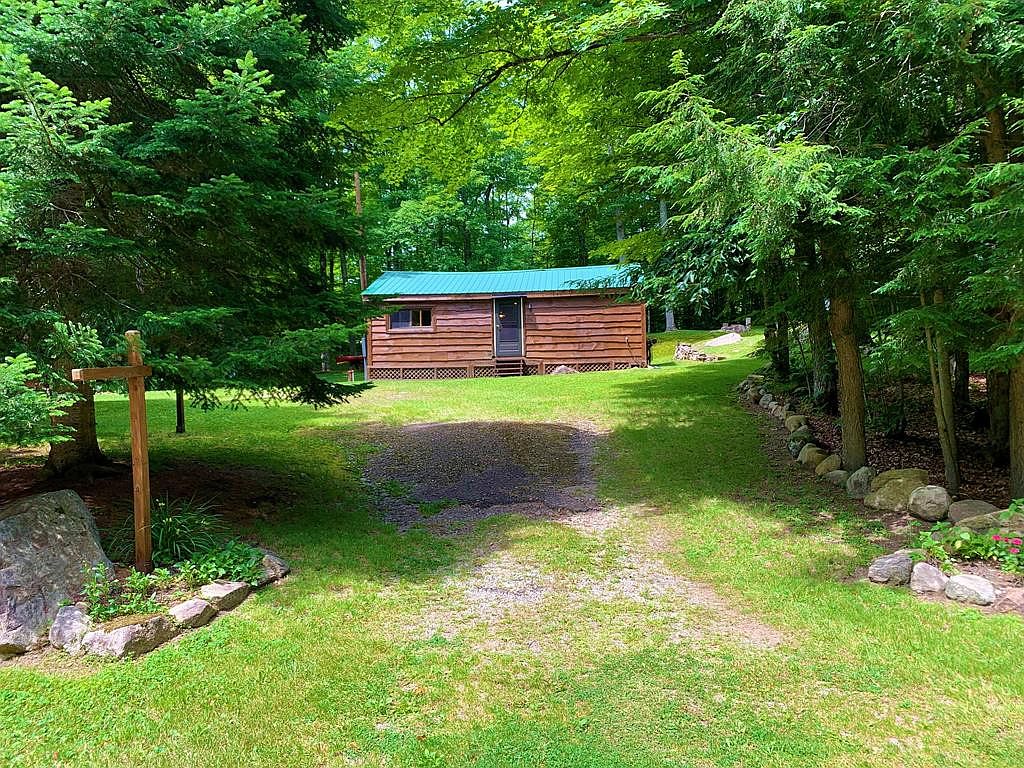 318 Columbian Rd, Cranberry Lake, NY 12927 Zillow