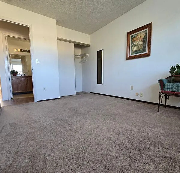 5001 Fern Pl #ROOM — Photo 5