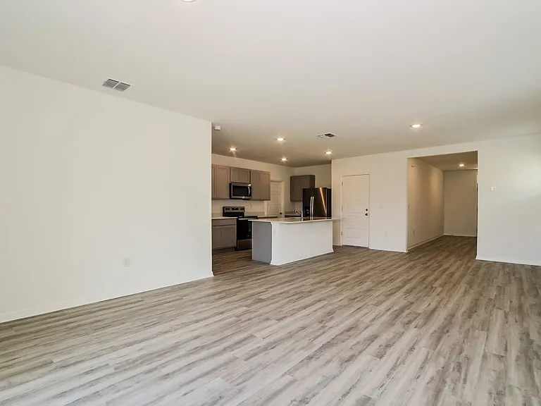 3441 Nettle Loop — Photo 6