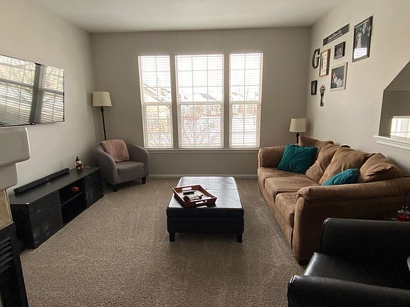 2nd image of 4589 Sawgrass Blvd #4589