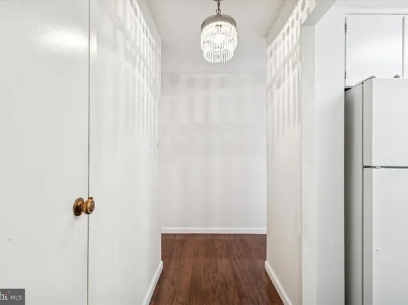 100 West Ave #329, Jenkintown, PA 19046