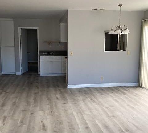 Dining room / kitchen.
