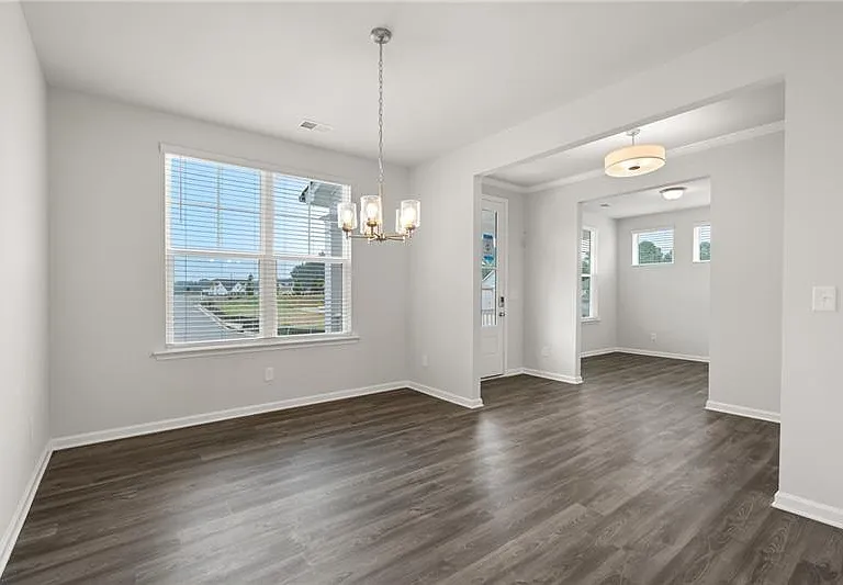 4945 Shipley Ave — Photo 7