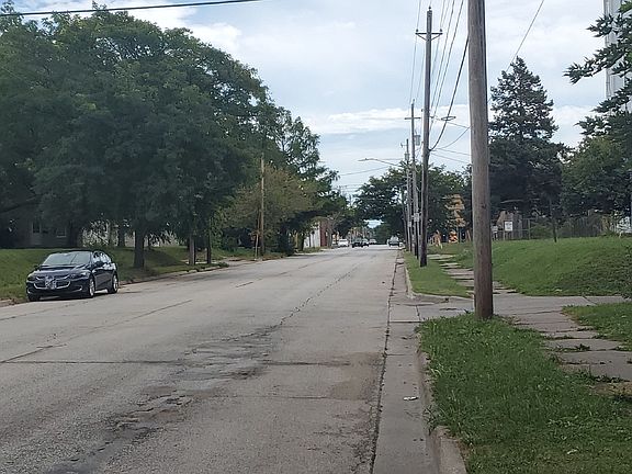 4th image of 3507 14th Ave