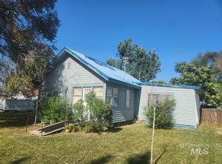 202 S 3rd St, Nyssa, OR 97913