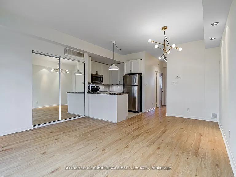 80 Carr St #Townhouse 31 — Photo 6