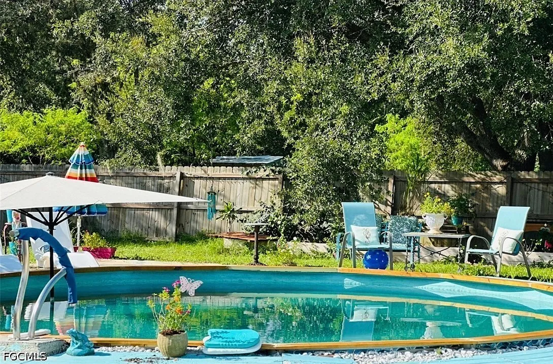 3 bed, 2.0 bath, 1560 sqft, $2,750 — Photo 3