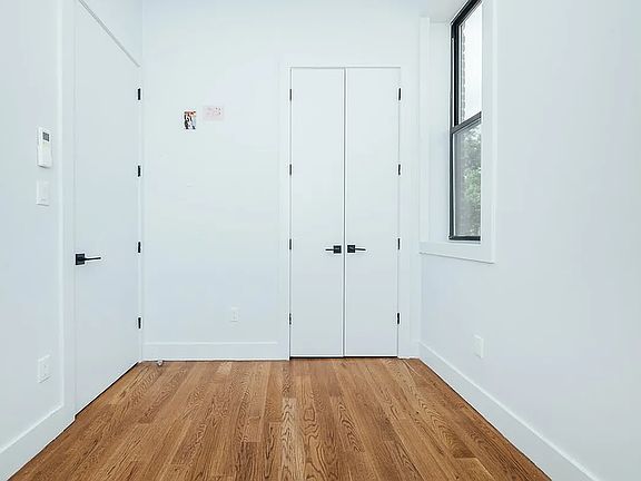 3rd image of 1338 Gates Ave #2C
