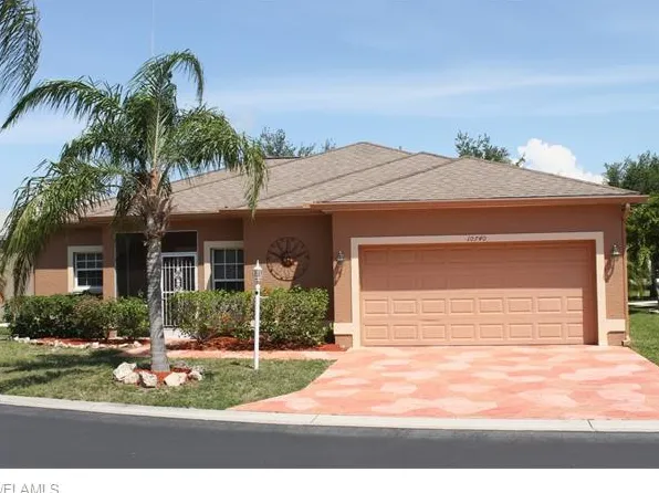 10740 Pearl Bay Cir, Estero, FL 33928