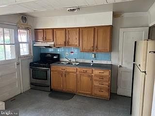 5th image of 2035 Inverton Rd