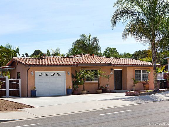 2nd image of 1020 Olive Ave